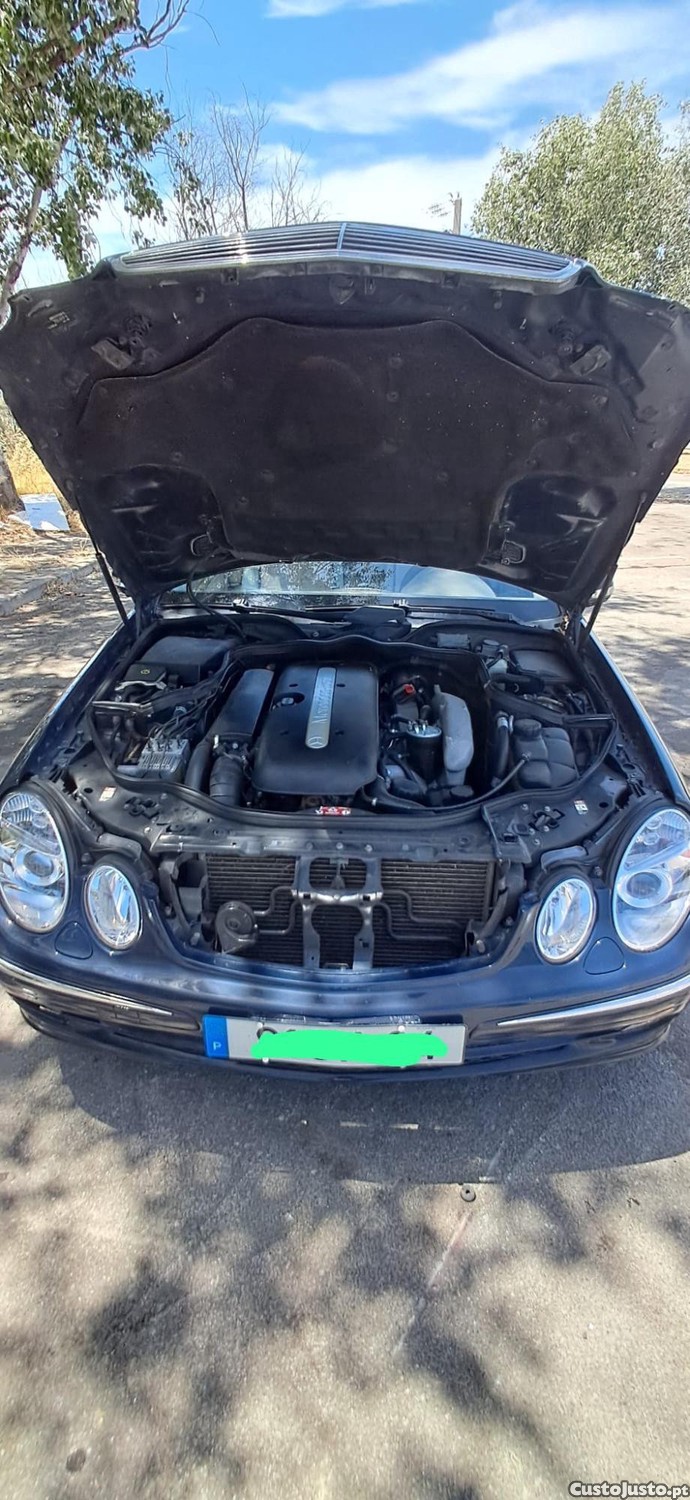 Mercedes-Benz E 320 Avantgard — fotografia 5