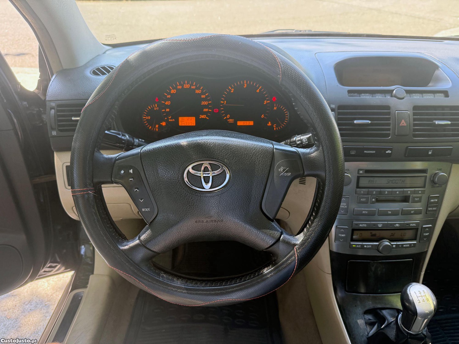 Toyota Avensis SW 2.0 D-4D — fotografia 2
