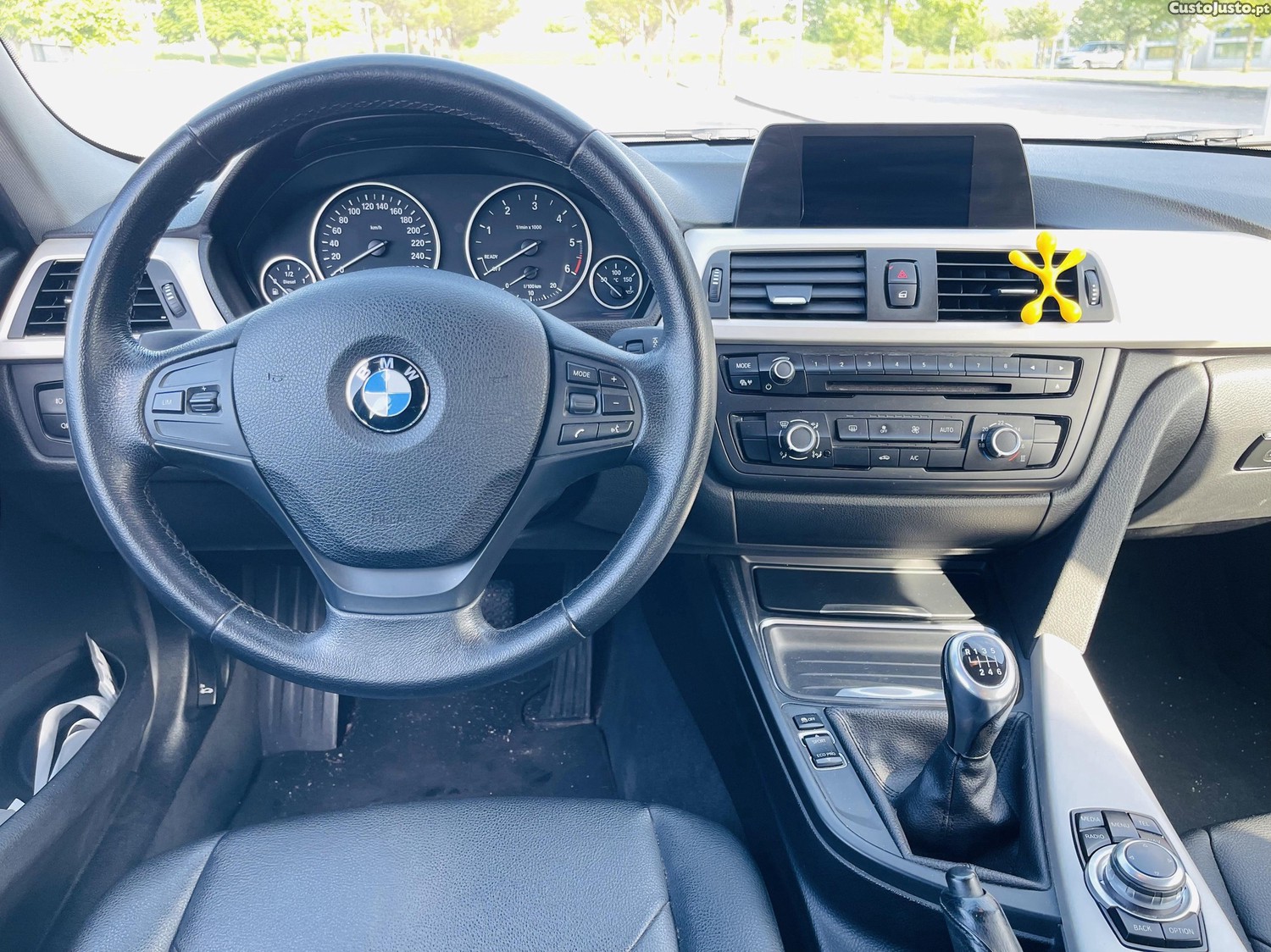 BMW 318 F31 d — fotografia 6