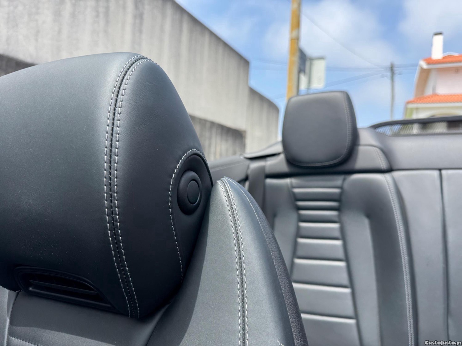 Mercedes-Benz E 220 D — fotografia 6