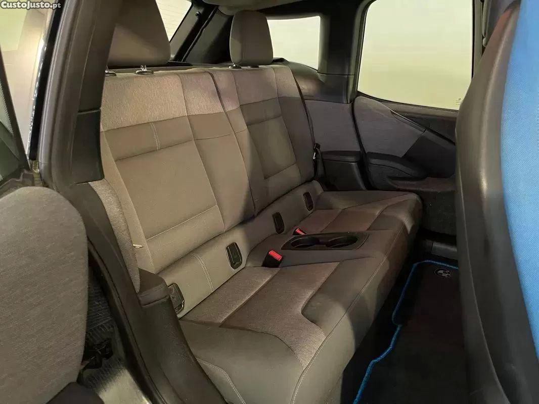 BMW i3 (60 ah) — fotografia 18