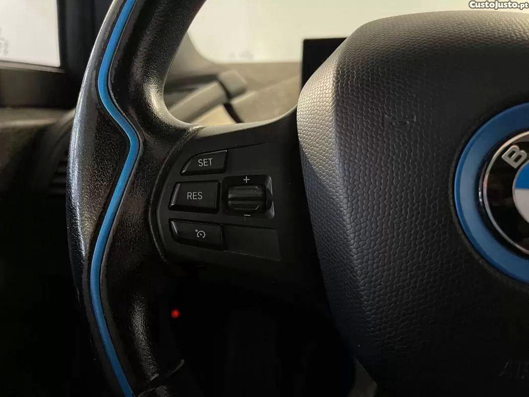 BMW i3 (60 ah) — fotografia 17