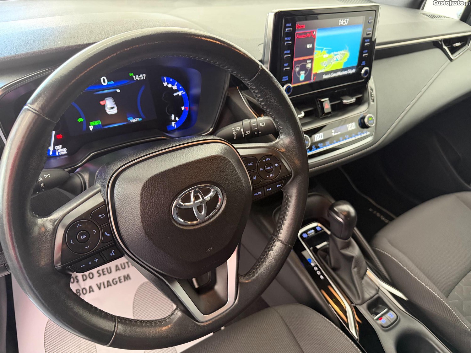 Toyota Corolla Touring Sports 1.8 Hybrid Confort — fotografia 7