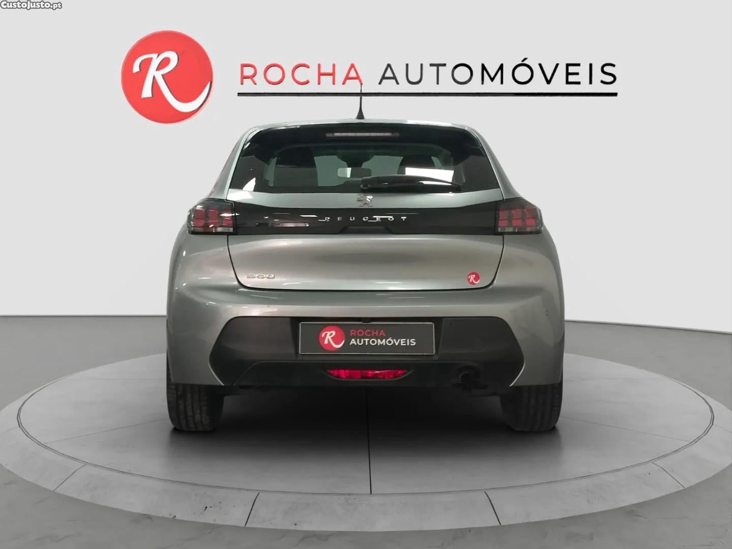 Peugeot 208 1.2 PureTech Active — fotografia 3