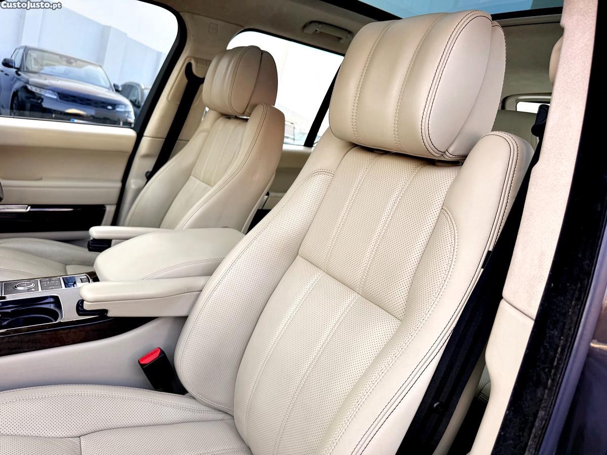 Land Rover Range Rover V8 Supercharged Black Pack — fotografia 37