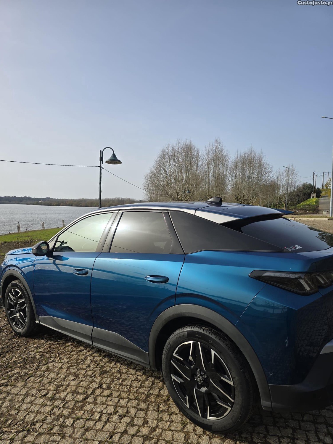 Peugeot 3008 Allure Hybrid — fotografia 7
