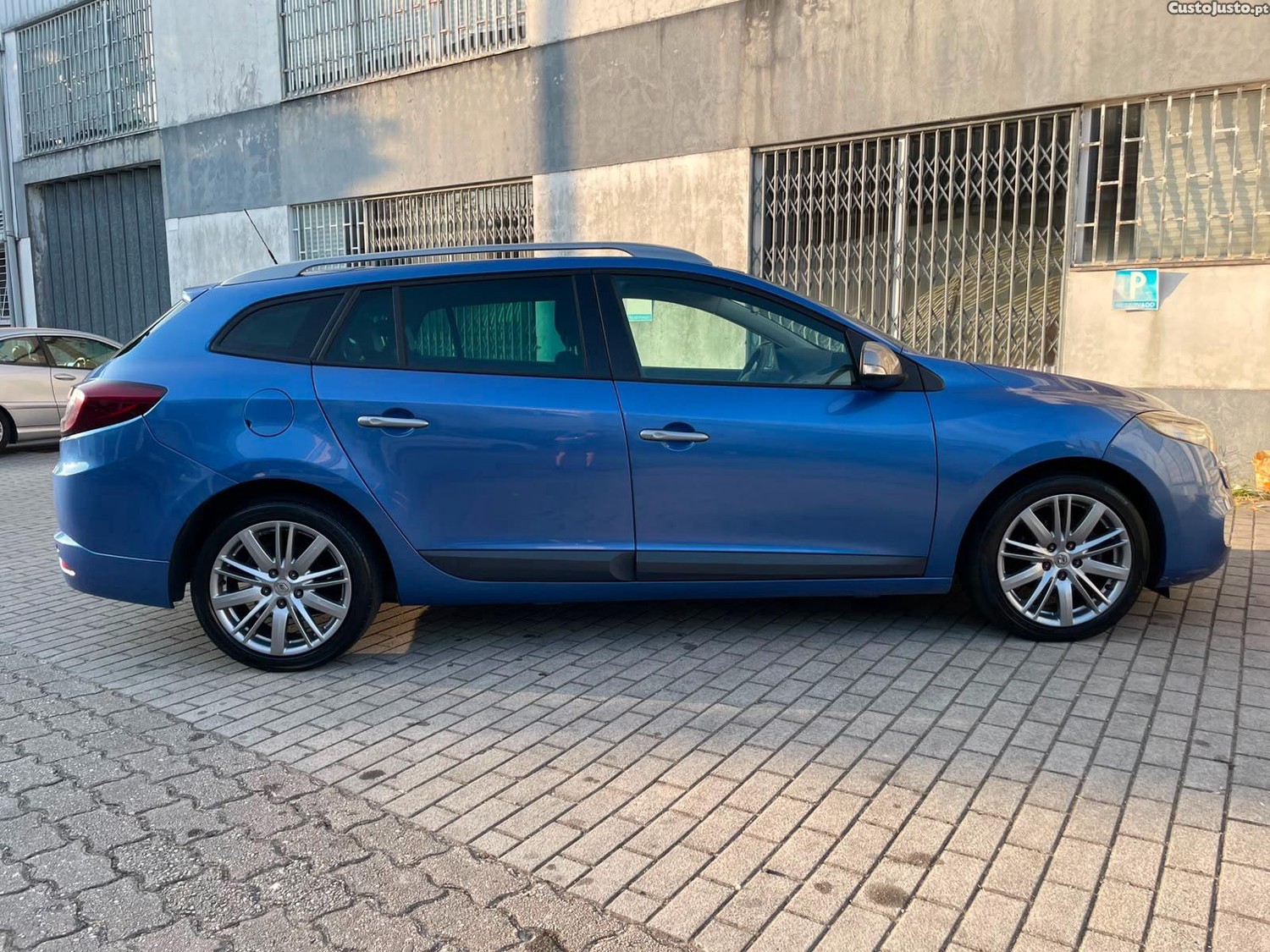 Renault Mégane 1.5 dCi GT LINE — fotografia 6