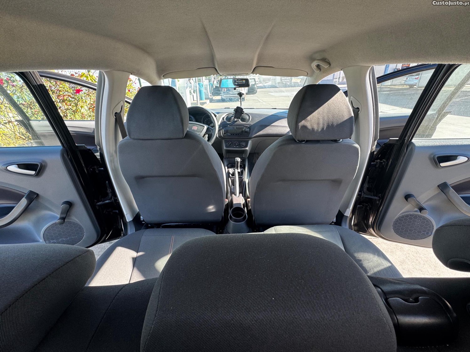 SEAT Ibiza TDI reference — fotografia 4