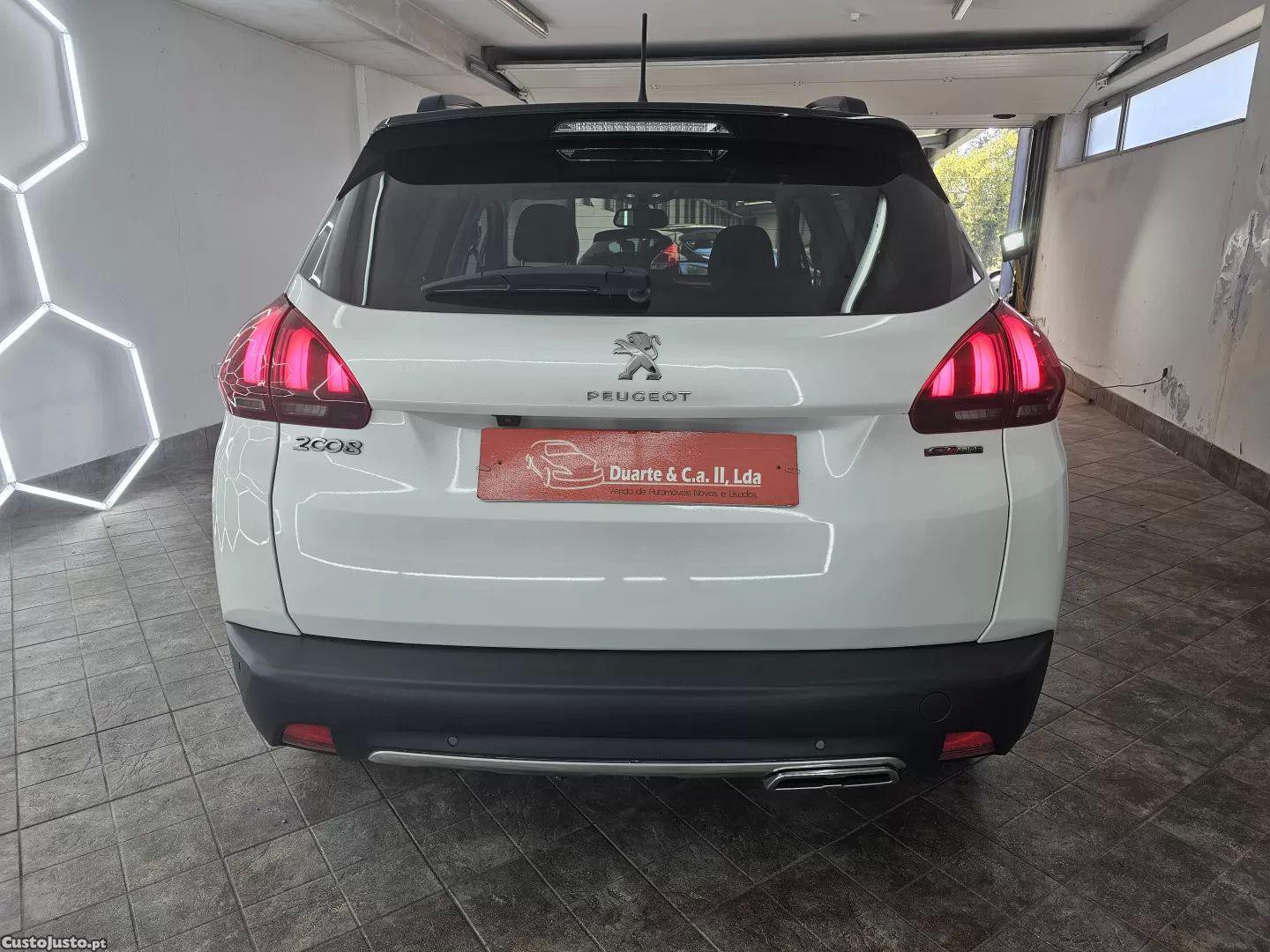 Peugeot 2008 1.2 puretech gt line eat6 — fotografia 12