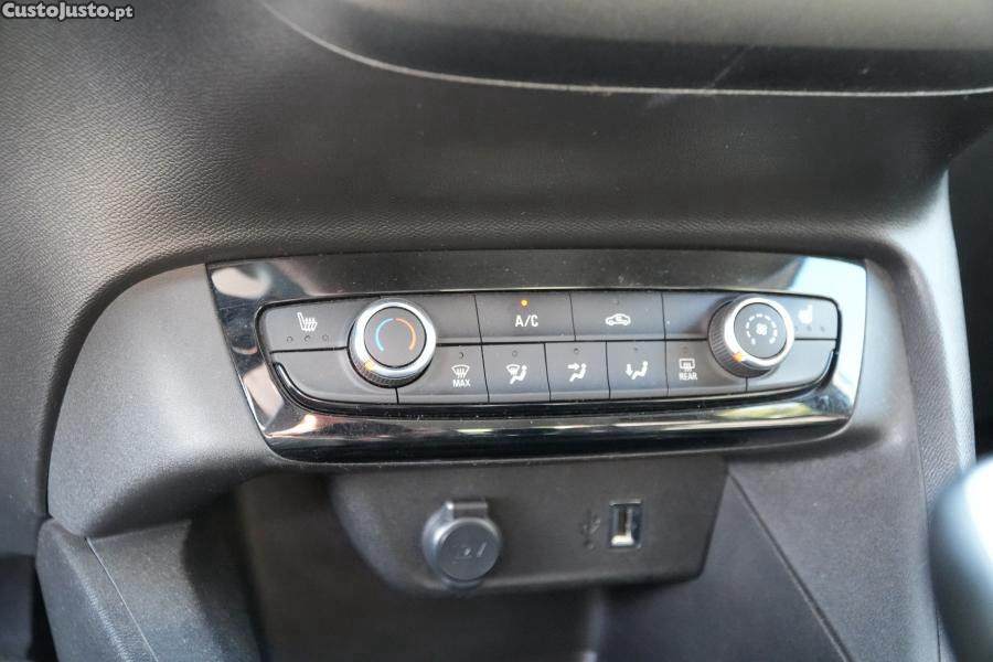 Opel Corsa 1.2 T Elegance — fotografia 2