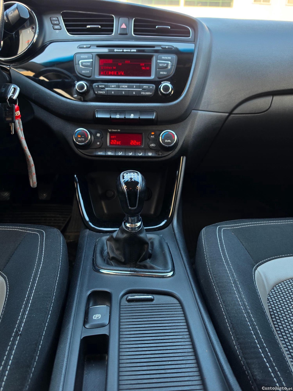 Kia Ceed 1.4CRDI TX Prime — fotografia 3
