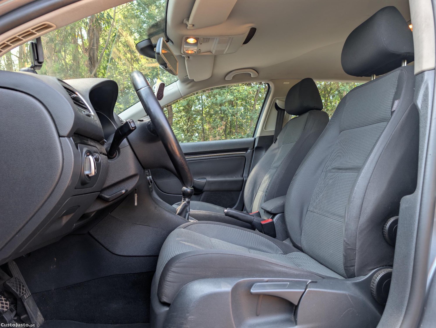 Volkswagen Golf Variant 1.6 Tdi 105 cv — fotografia 3