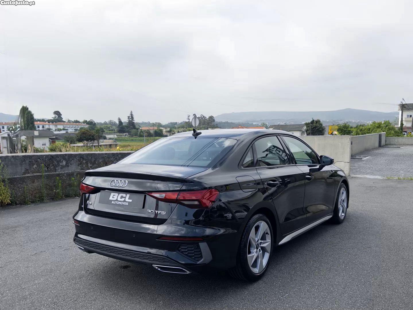 Audi A3 30 tfsi s-line — fotografia 19