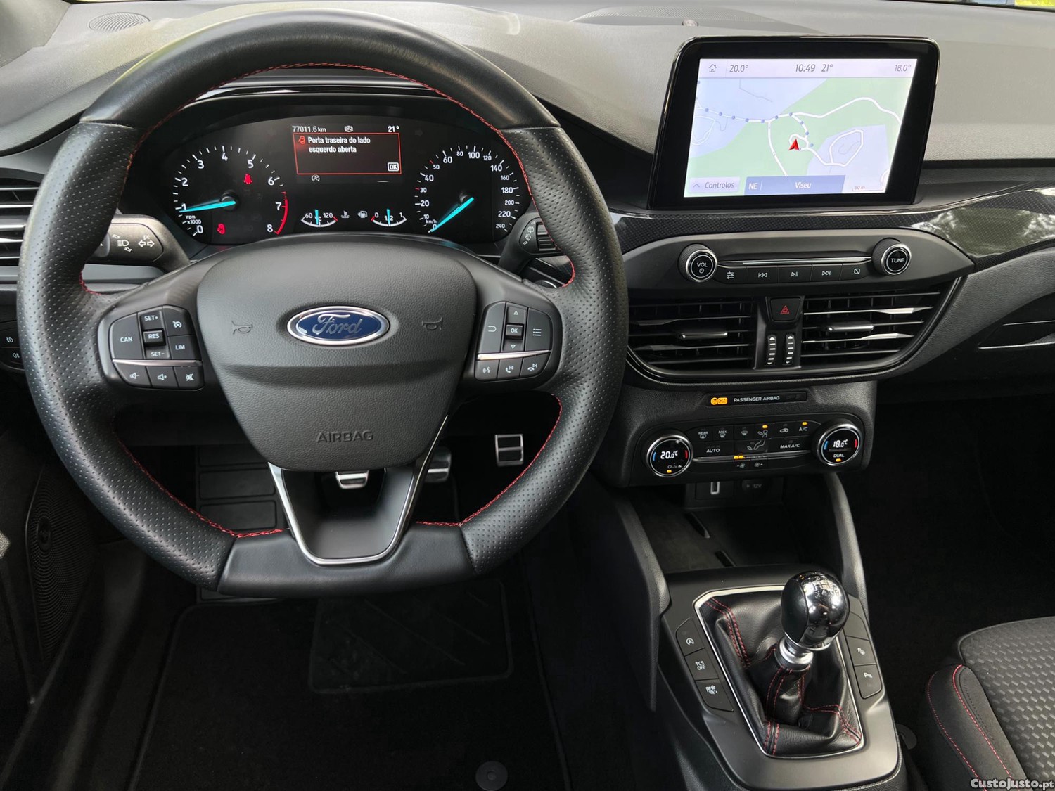 Ford Focus SW 1.0 EcoBoost MHEV ST-Line — fotografia 9