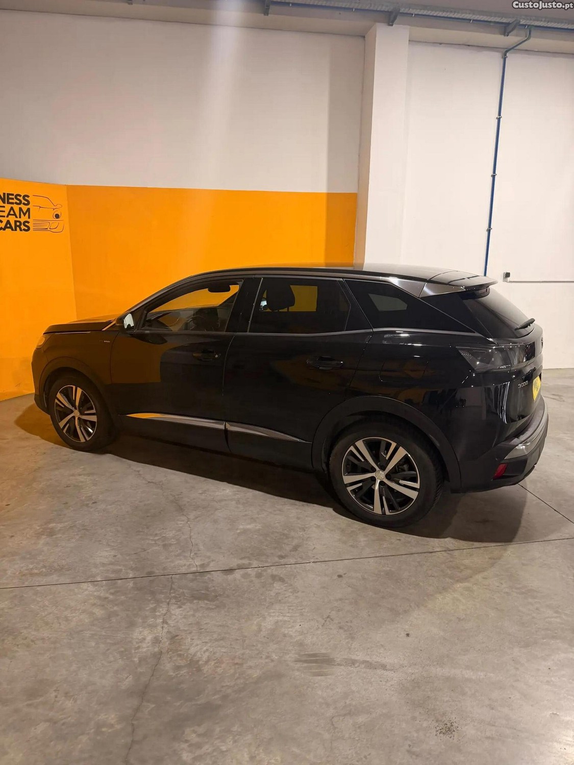 Peugeot 3008 1.6 Hybrid Allure Pack e-EAT8 — fotografia 10