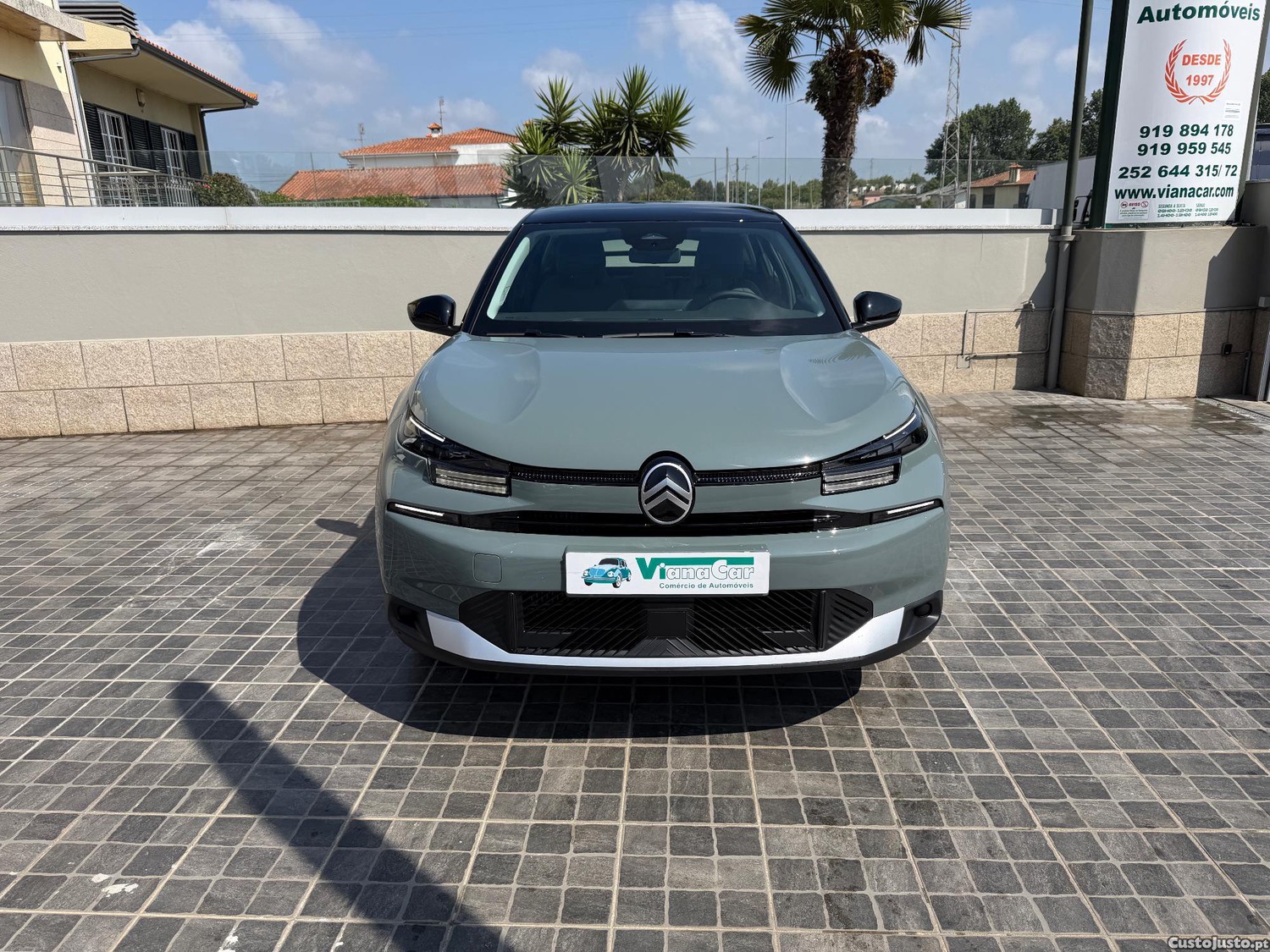 Citroën C4 1.2 Puretech 145cv hybrid Plus — fotografia 9