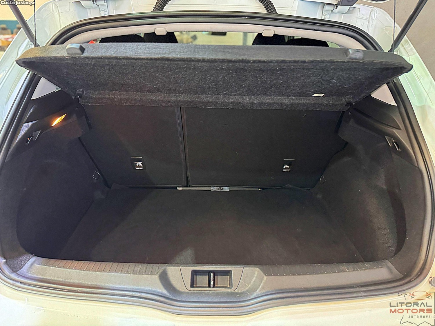 Renault Mégane 1.5 dCi Limited SS — fotografia 16