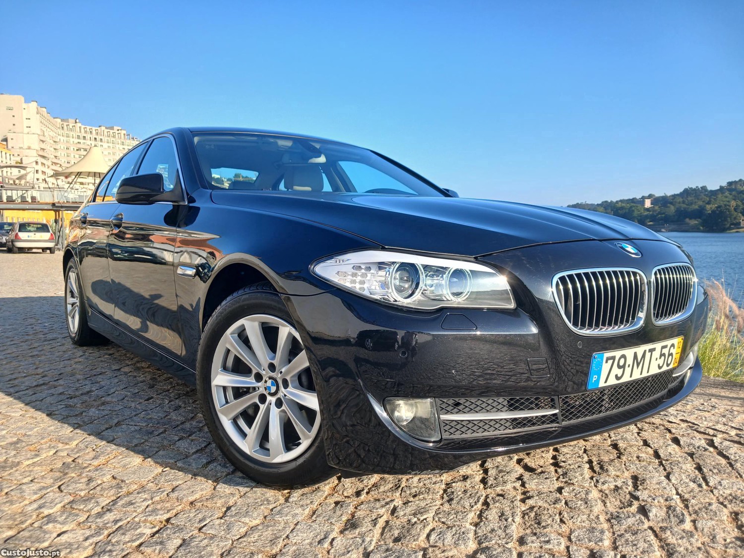 BMW 525 d x drive — fotografia 4