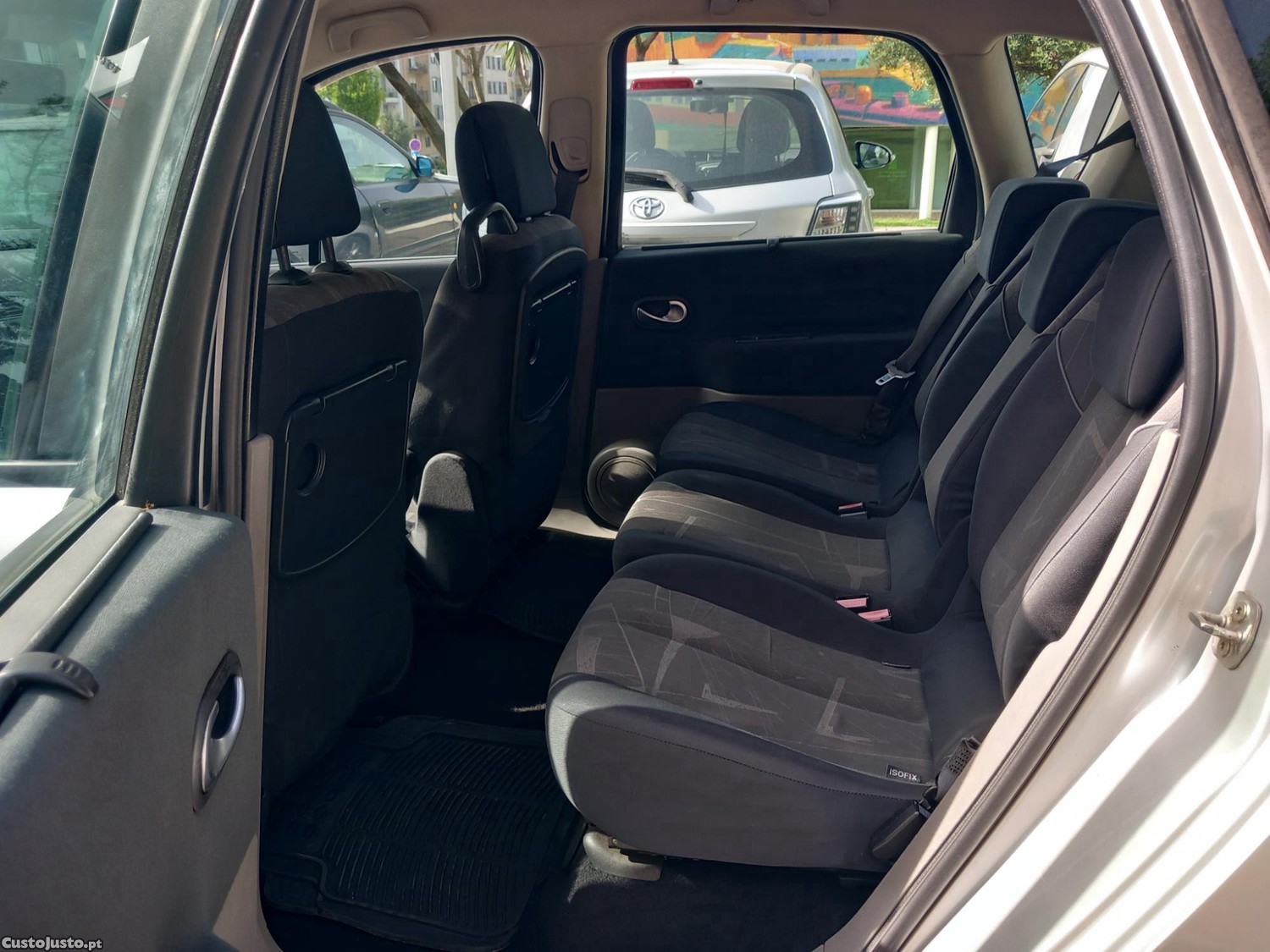 Renault Scénic 1.5 dCi Confort — fotografia 6