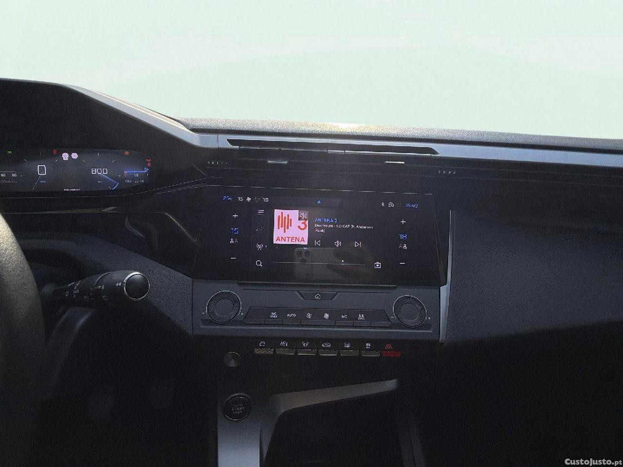Peugeot 308 1.5 BlueHDi Active Pack — fotografia 8