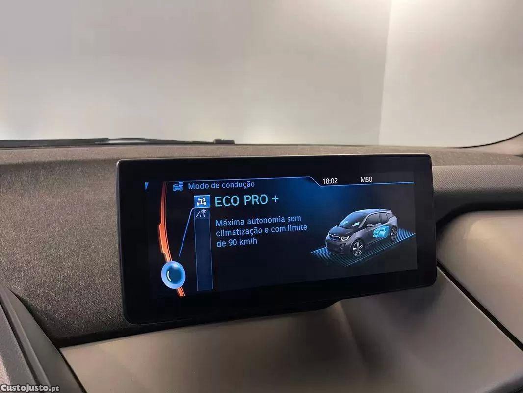 BMW i3 (60 ah) — fotografia 12
