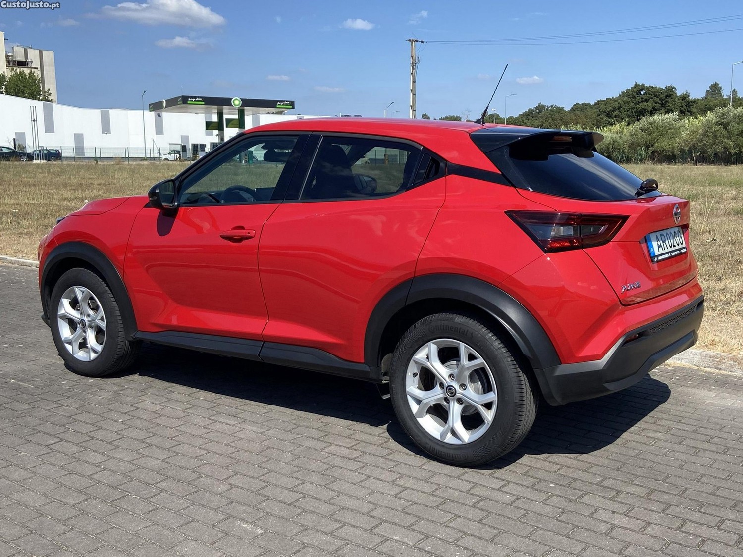 Nissan Juke 1.0 DIG-T Acenta — fotografia 18