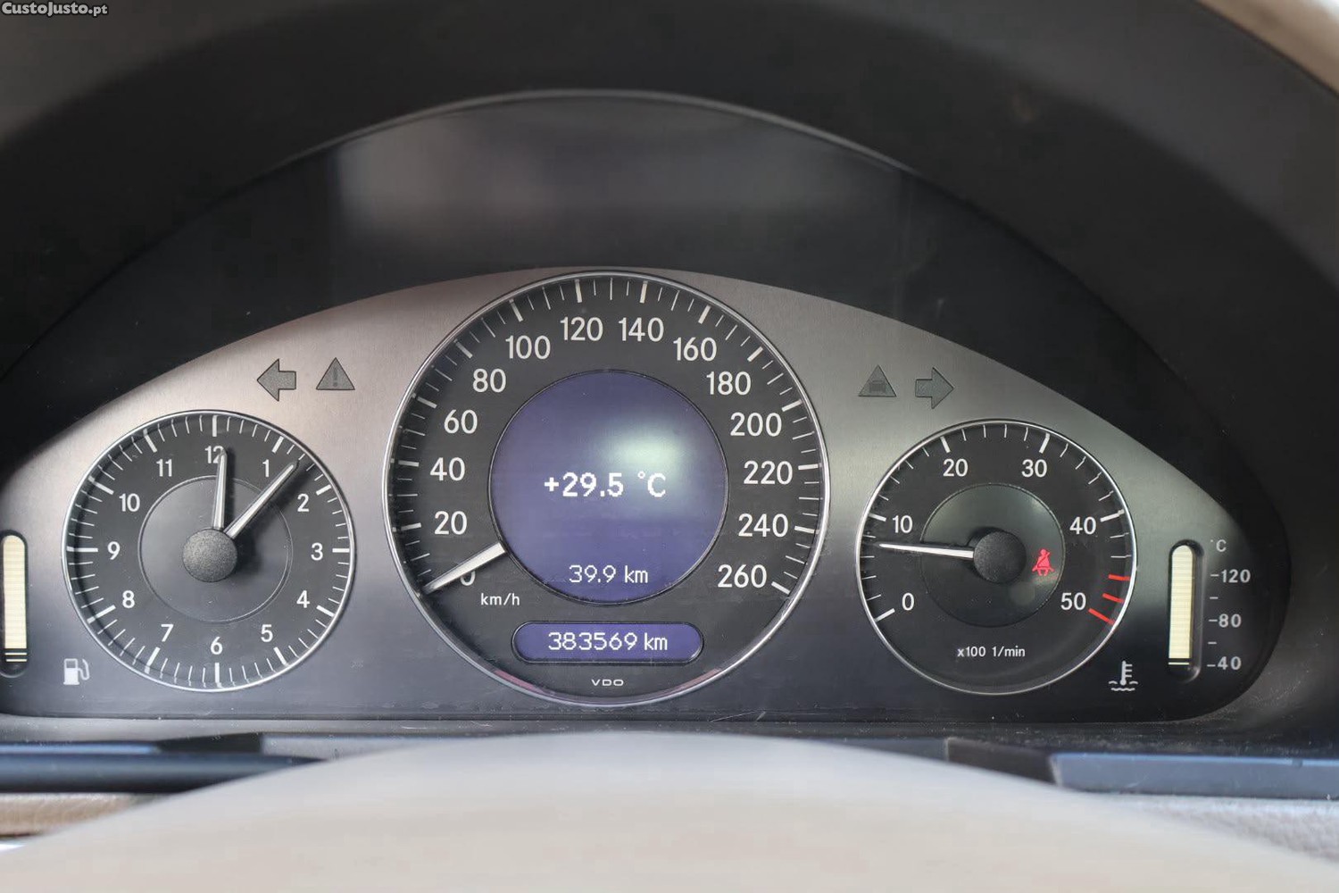 Mercedes-Benz E 220 E220 Cdi - Elegance — fotografia 5
