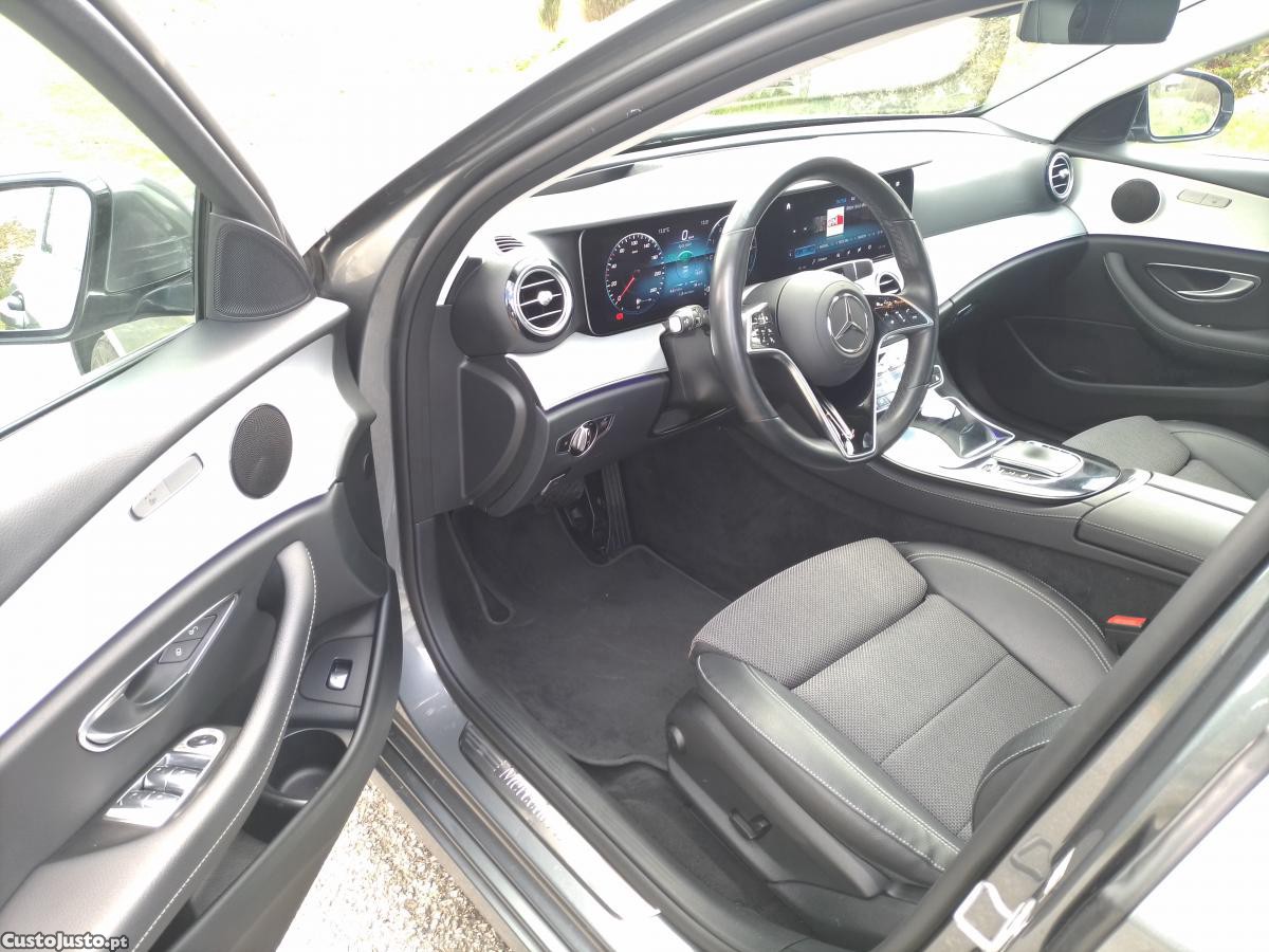 Mercedes-Benz E 300 EQ Híbrido Plug-in - 21 — photo 5
