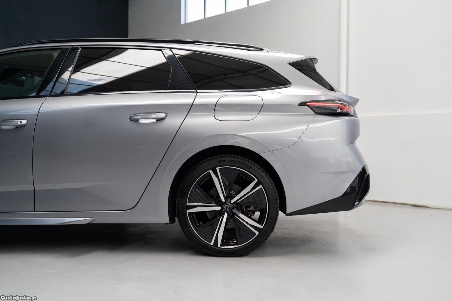 Peugeot 308 W 1.6 Hybrid GT e-EAT8 — fotografia 8