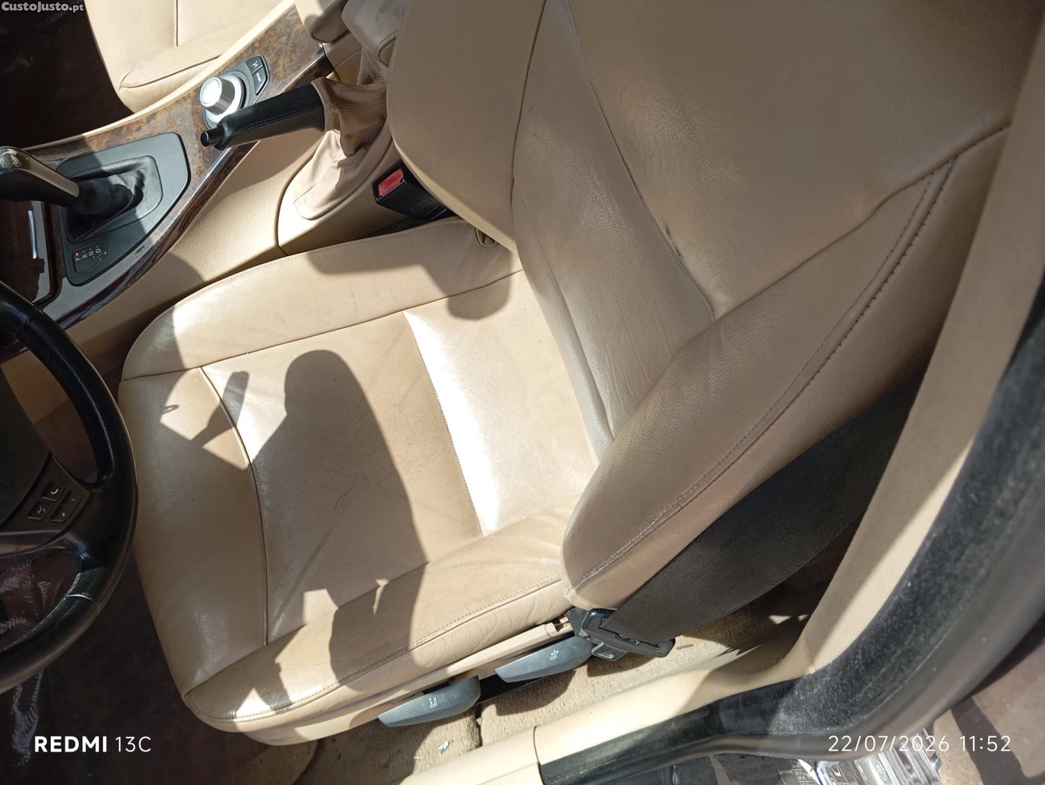 BMW 320 Navigator — fotografia 2