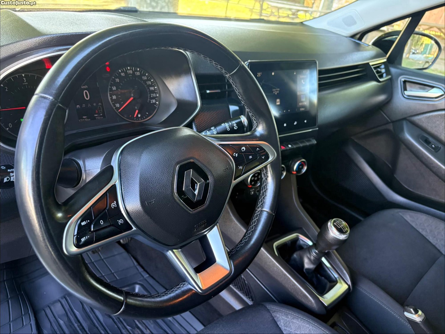 Renault Clio 1.5 DCI — fotografia 3