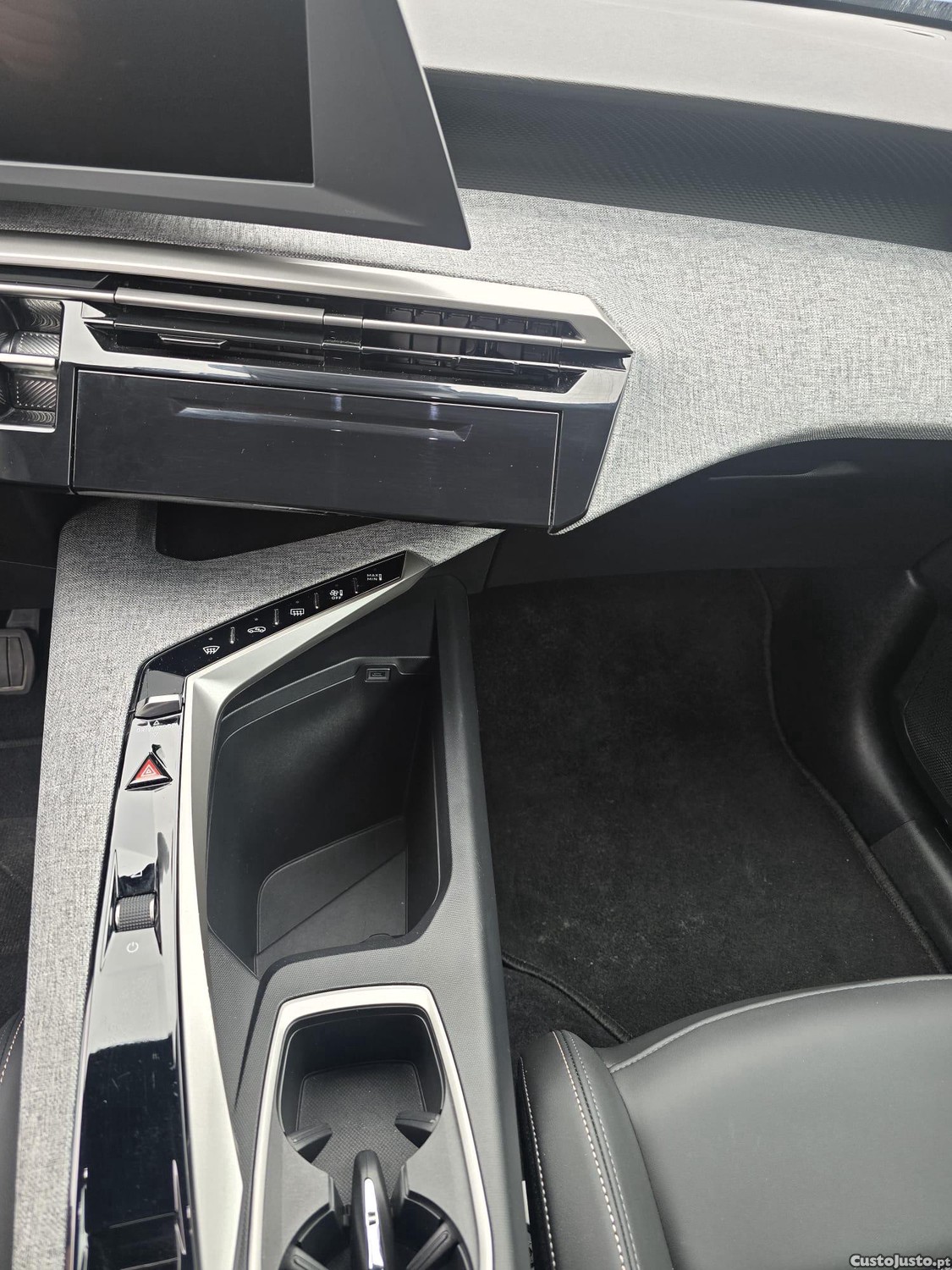 Peugeot 3008 Allure Hybrid — fotografia 3