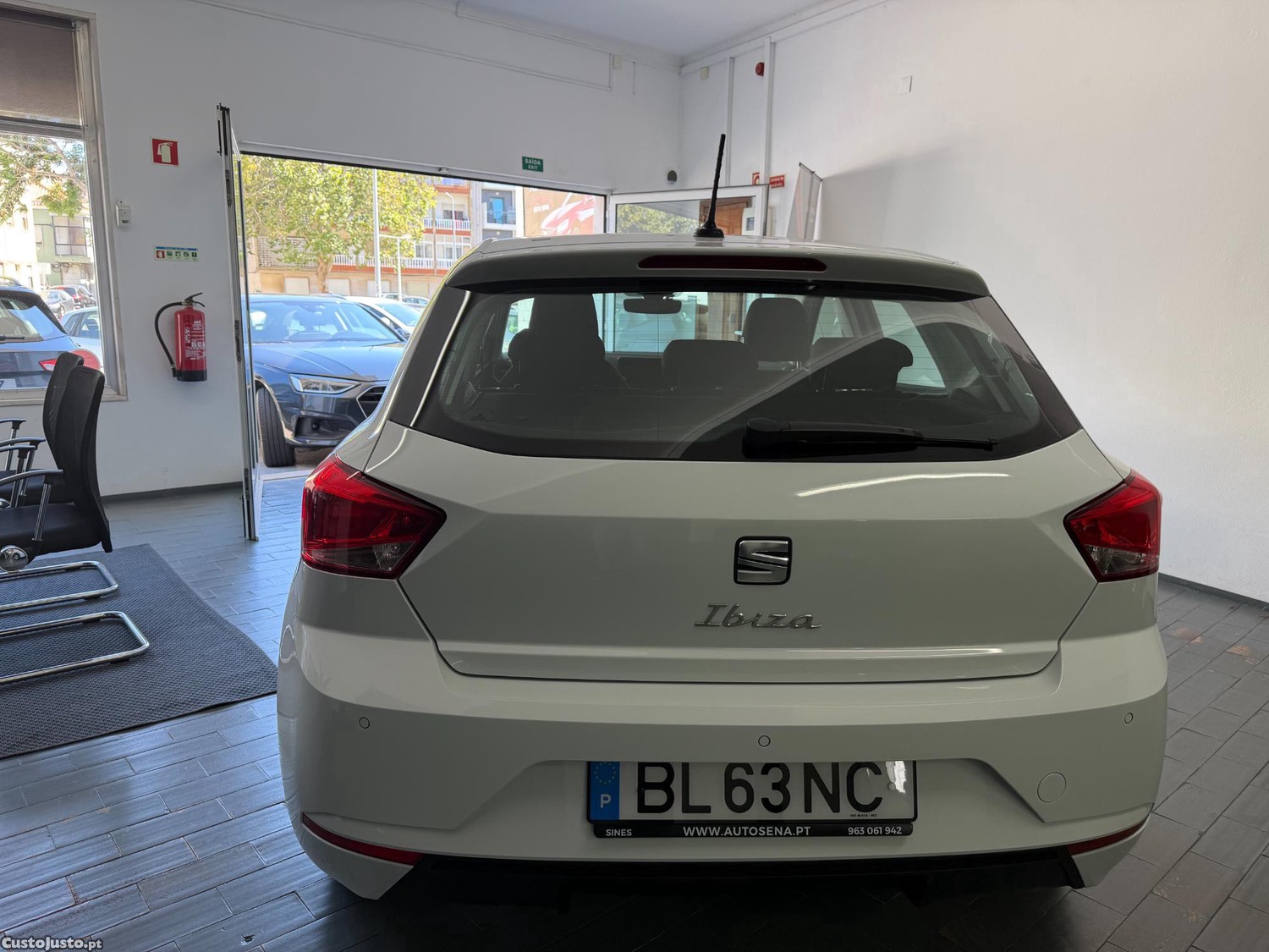 SEAT Ibiza 1.0 TSI Style — fotografia 8