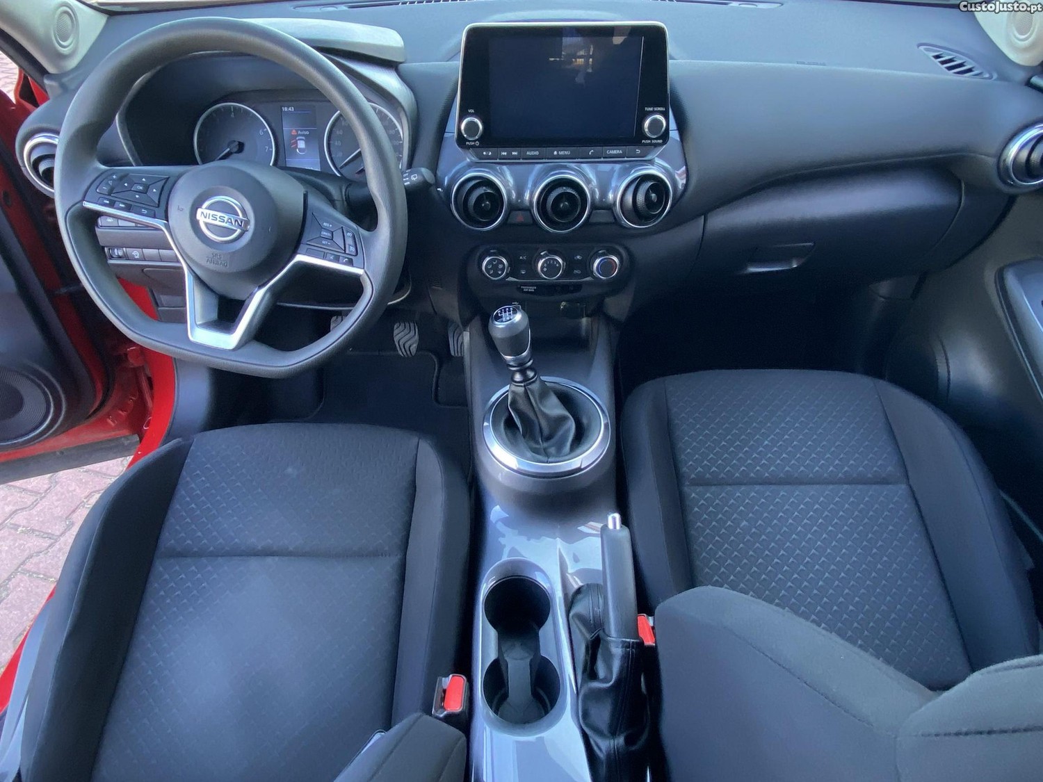 Nissan Juke 1.0 DIG-T Acenta — fotografia 3