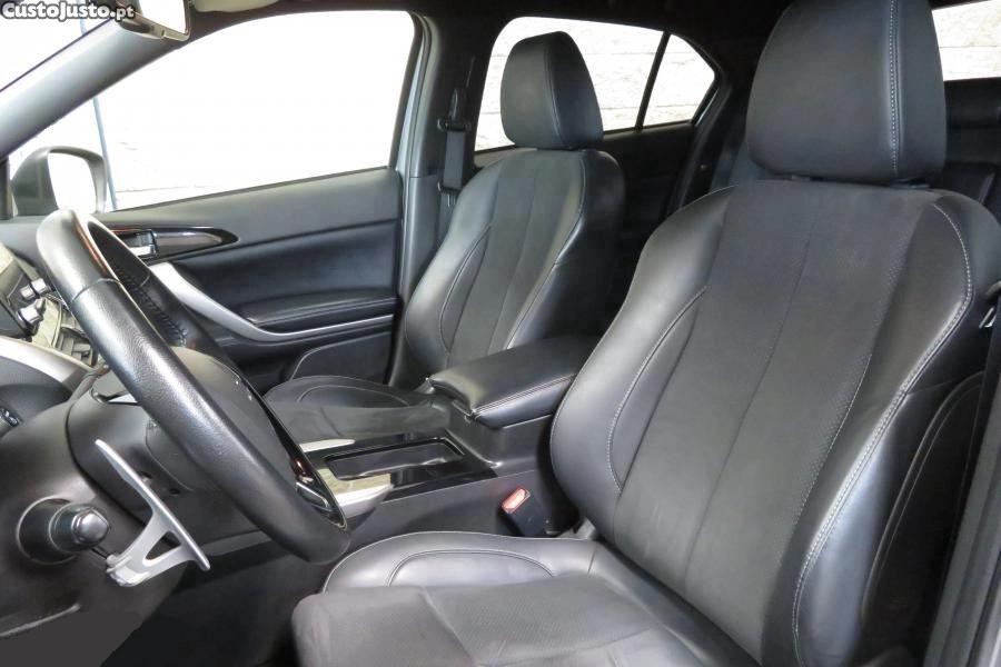 Mitsubishi Eclipse CROSS 2.4 PHEV 4WD (AUTO) — fotografia 2