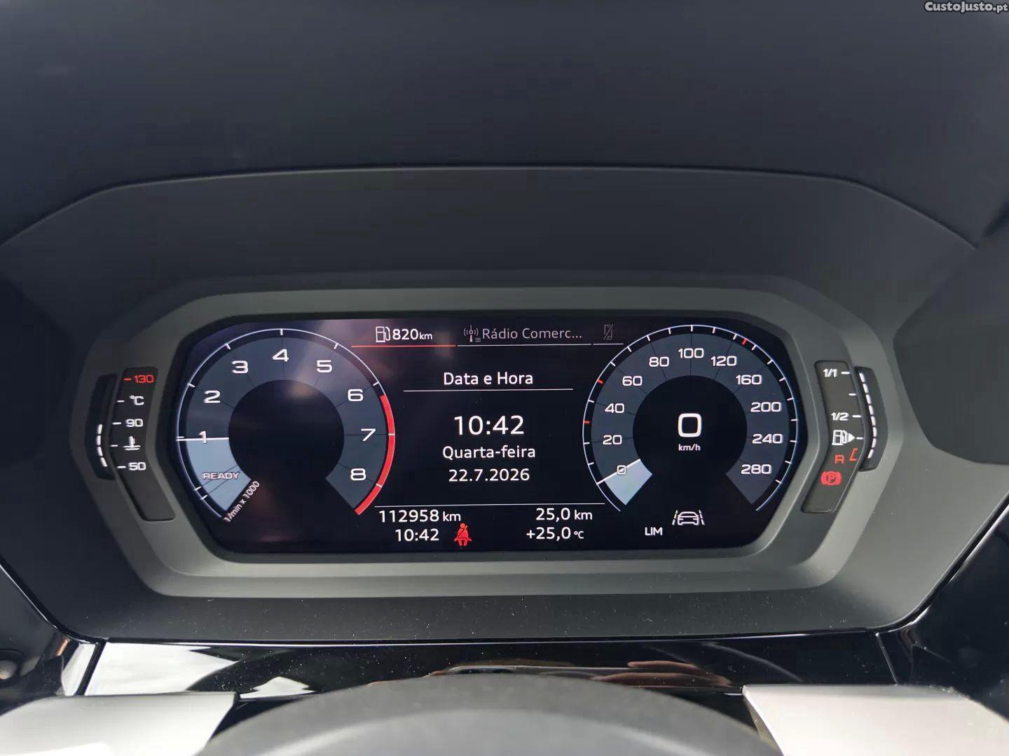 Audi A3 30 tfsi s-line — fotografia 4