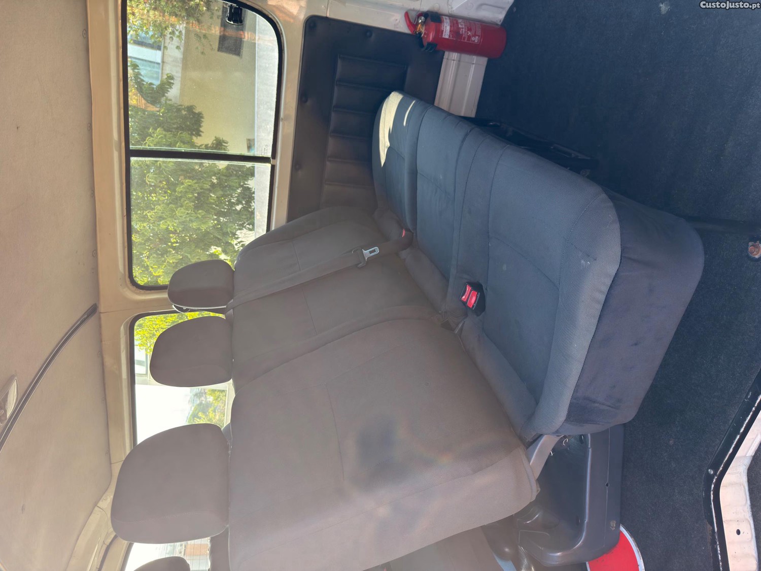Toyota Hiace (21Jk11) 2.6-N — fotografia 7