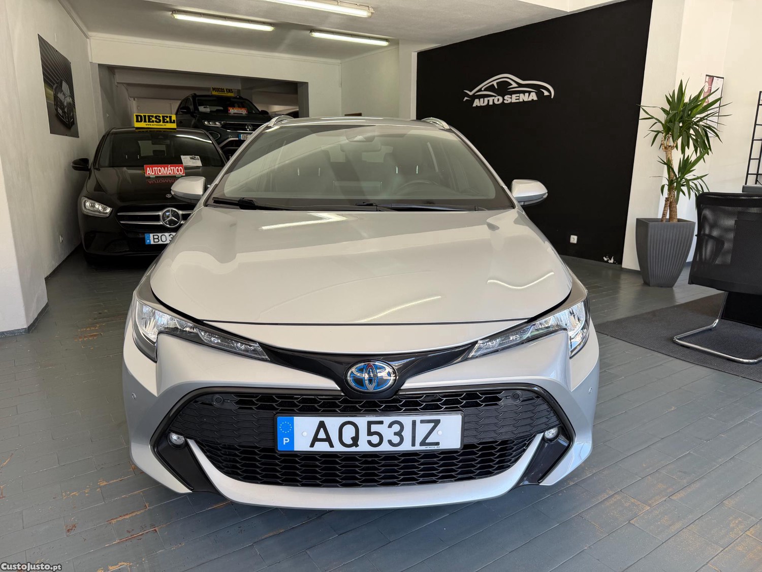 Toyota Corolla Touring Sports 1.8 Hybrid Confort — fotografia 11