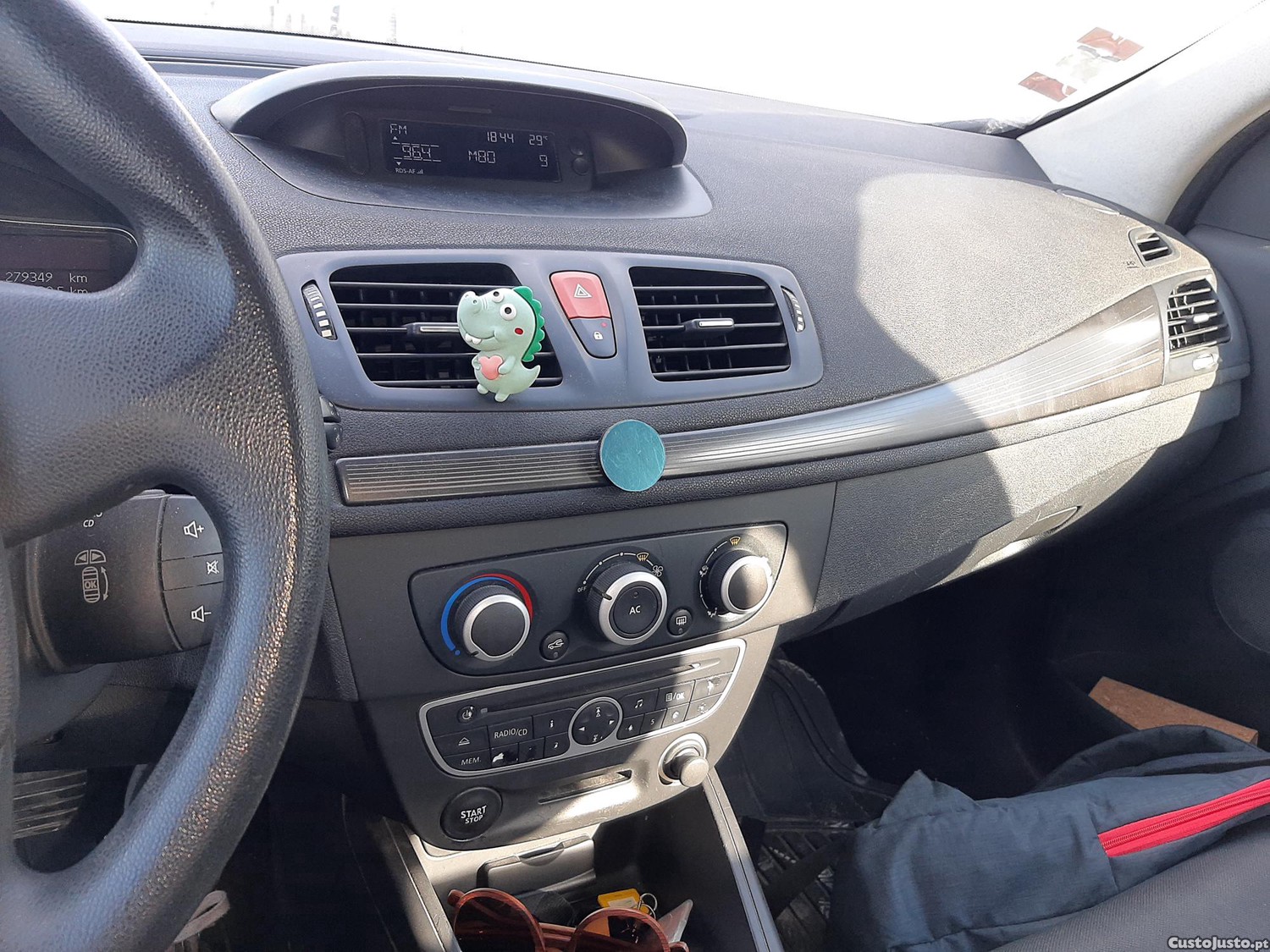 Renault Mégane 1.5 — fotografia 8