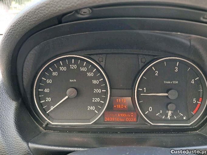 BMW 118 143cv — fotografia 7