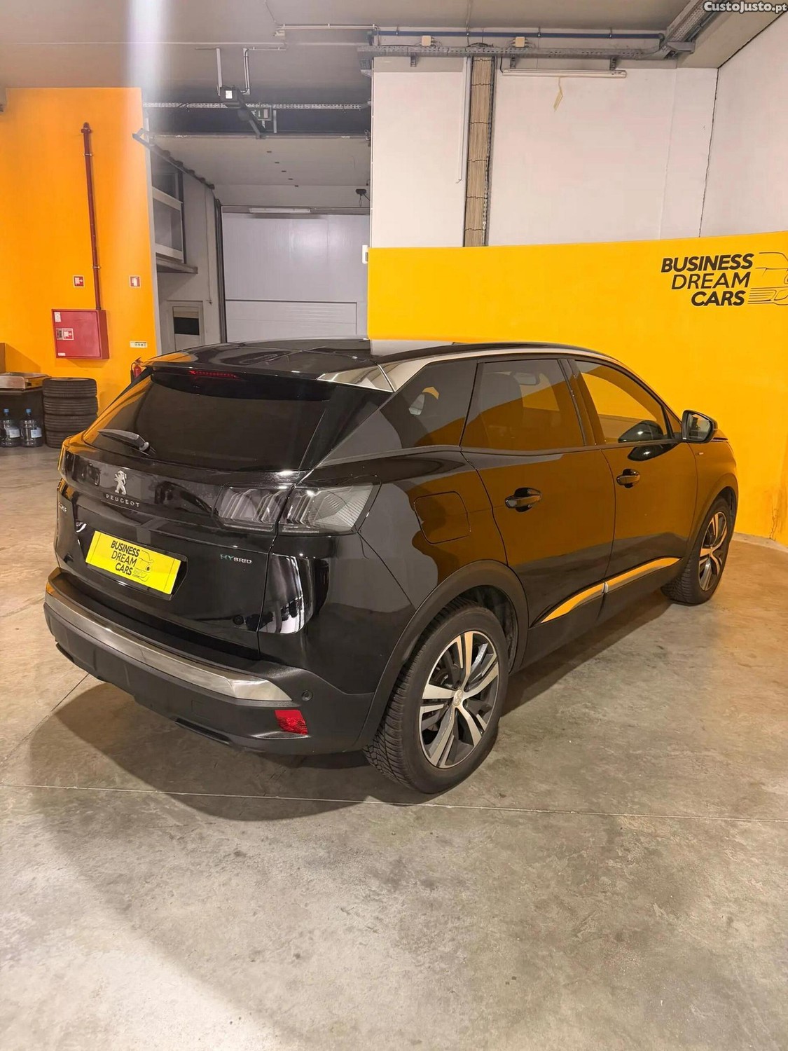 Peugeot 3008 1.6 Hybrid Allure Pack e-EAT8 — fotografia 11