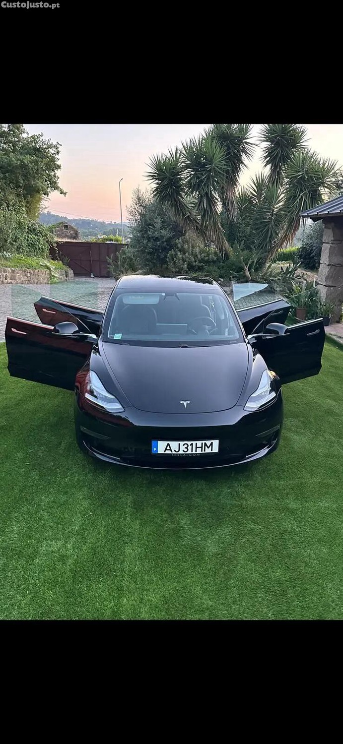 Tesla Model 3 Long Range AWD Dual Motor — fotografia 11