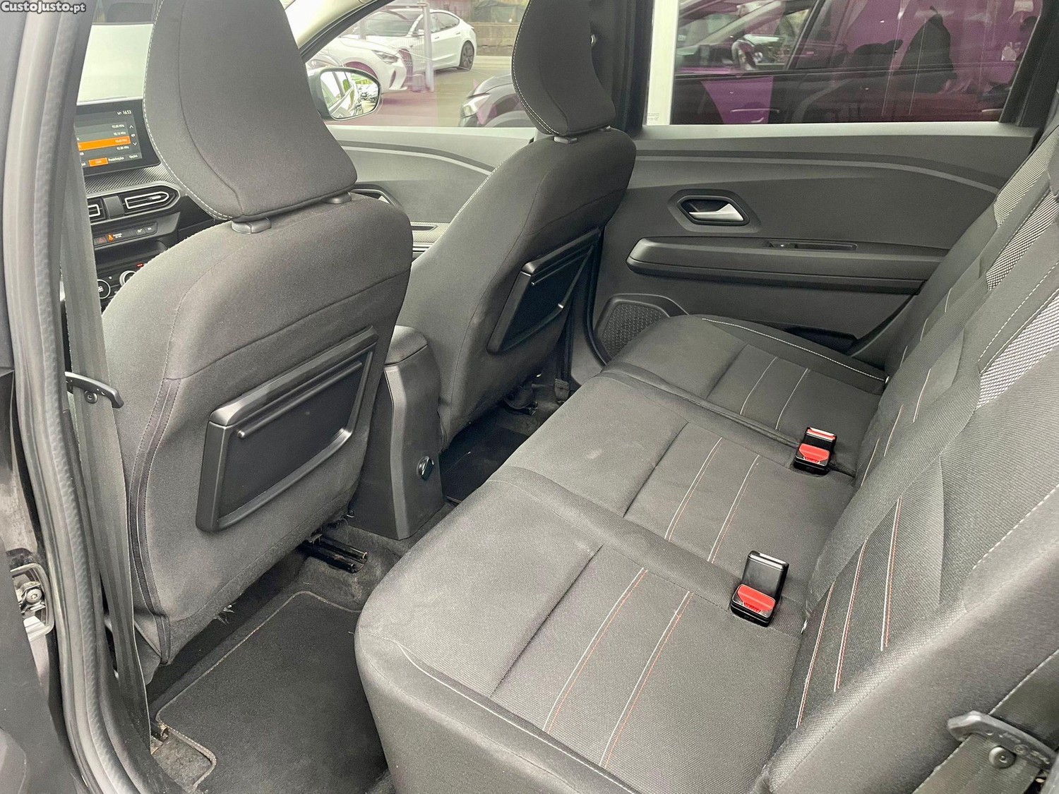Dacia Jogger 1.0 TCe Extreme 7L — fotografia 4