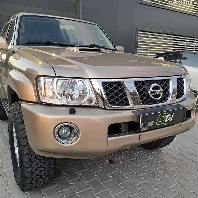 Nissan Patrol 3.0 Di LE LI+NAVI - 08 foto 3