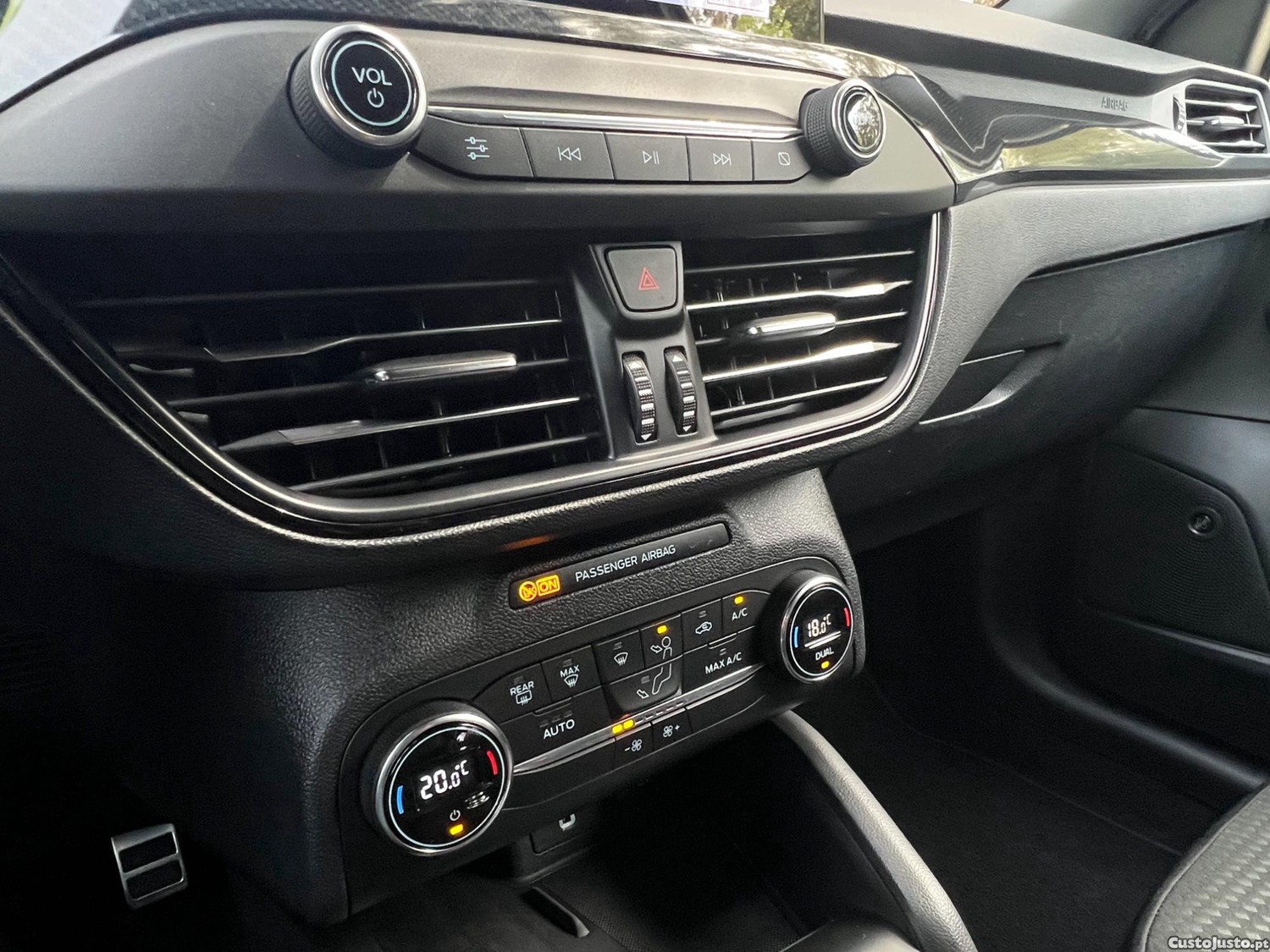 Ford Focus SW 1.0 EcoBoost MHEV ST-Line — fotografia 6