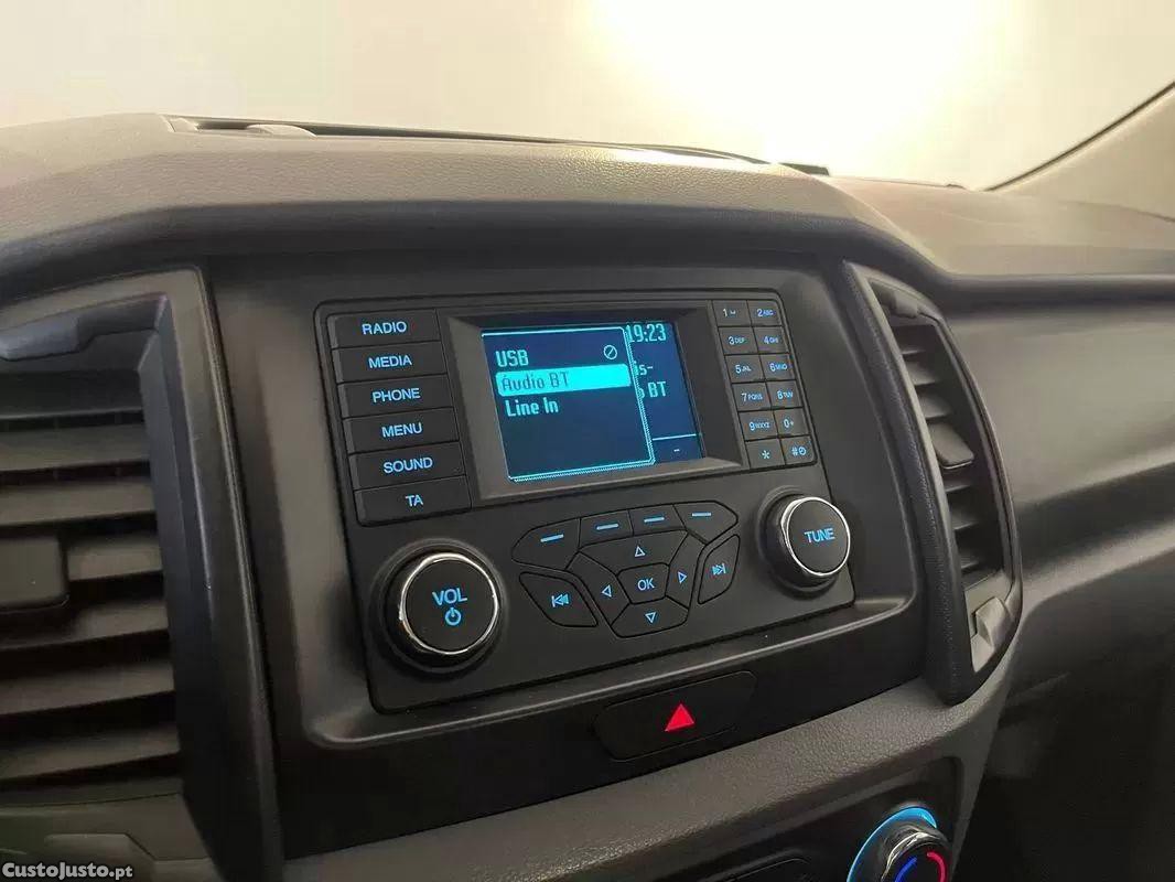 Ford Ranger 2.2 tdci cd limited 4wd — fotografia 9