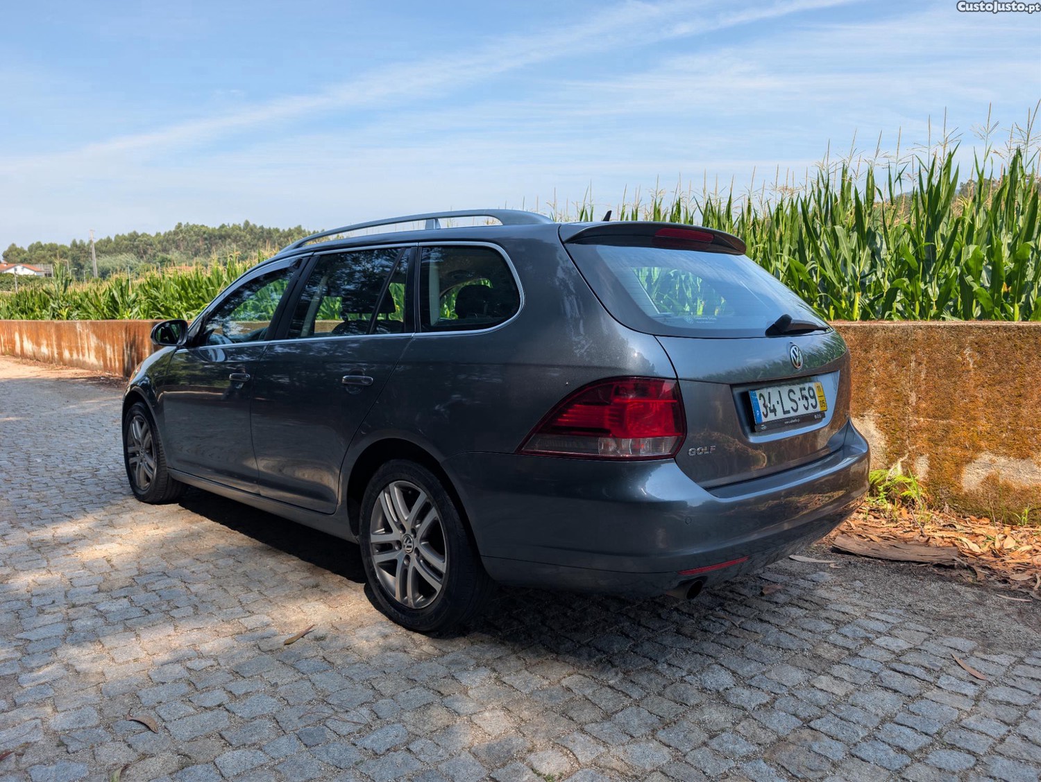 Volkswagen Golf Variant 1.6 Tdi 105 cv — fotografia 7