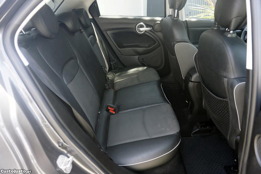 Fiat 500X 1.6 MJ Lounge S&S — fotografia 18
