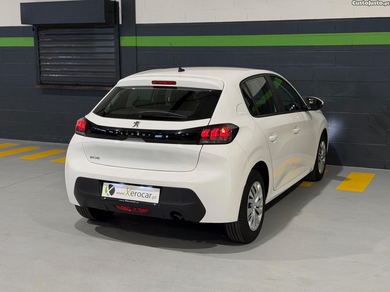 Peugeot 208 1.2 PureTech Active Pack - 21 — photo 3