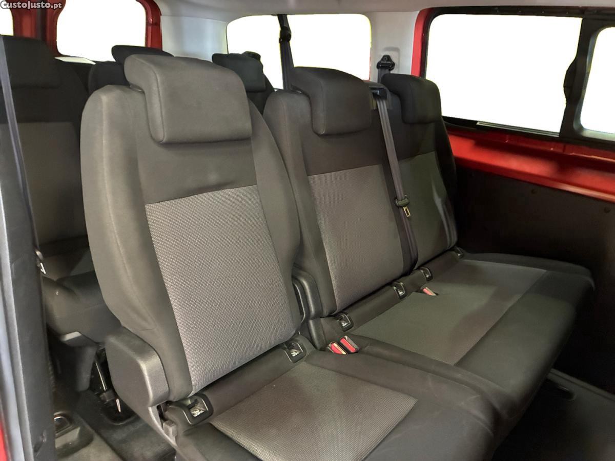 Opel Vivaro Combi 1.5 CDTi L3 — fotografia 3